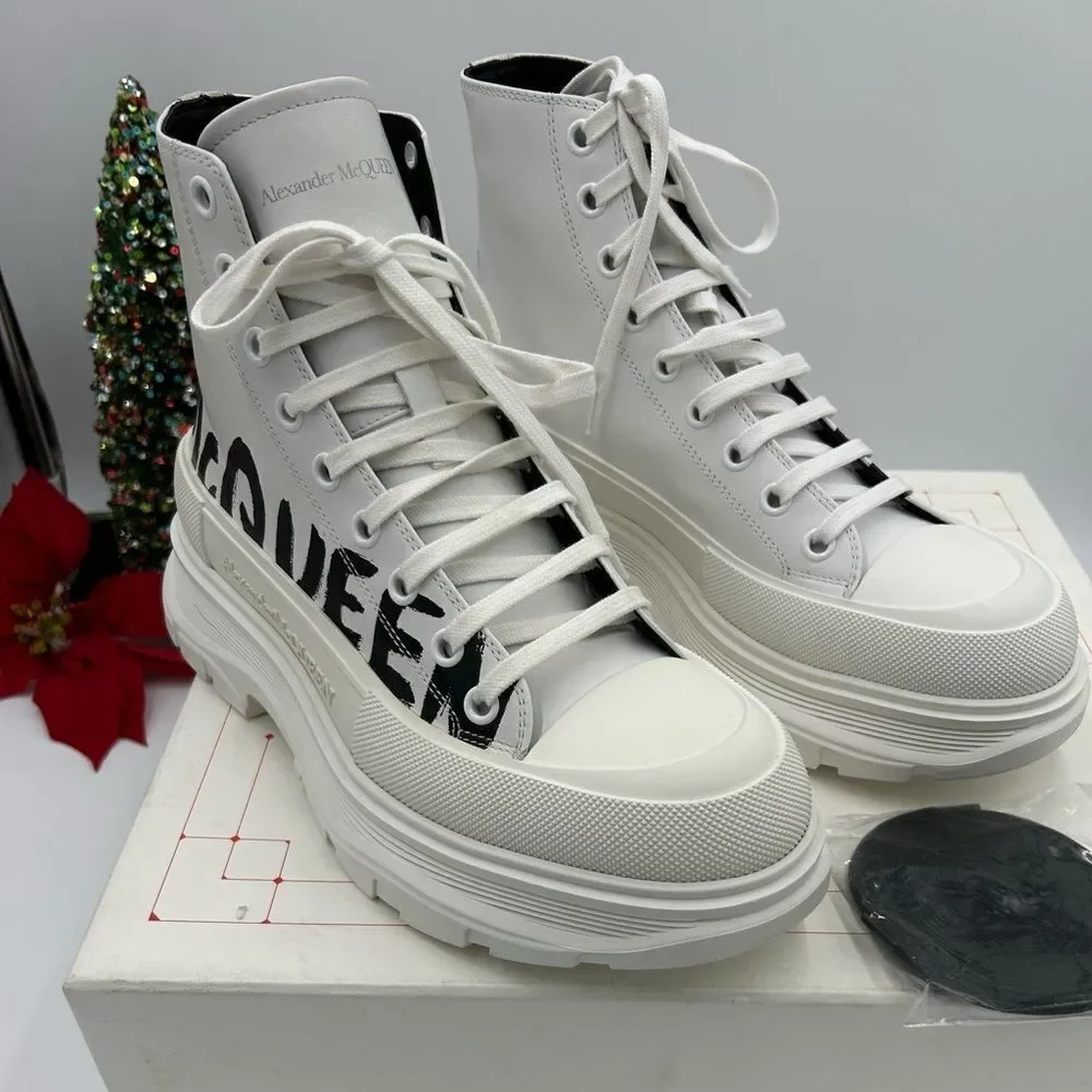 Men’s Alexander McQueen leather sneaker boots size 42 made in Italy